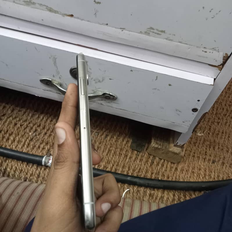Apple iPhone X 1