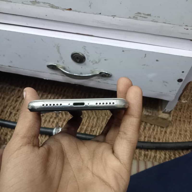 Apple iPhone X 2