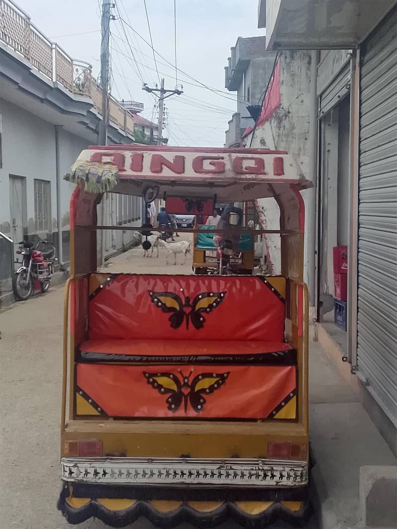 6 seater 1