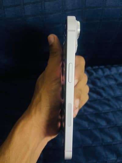Apple iPhone 14