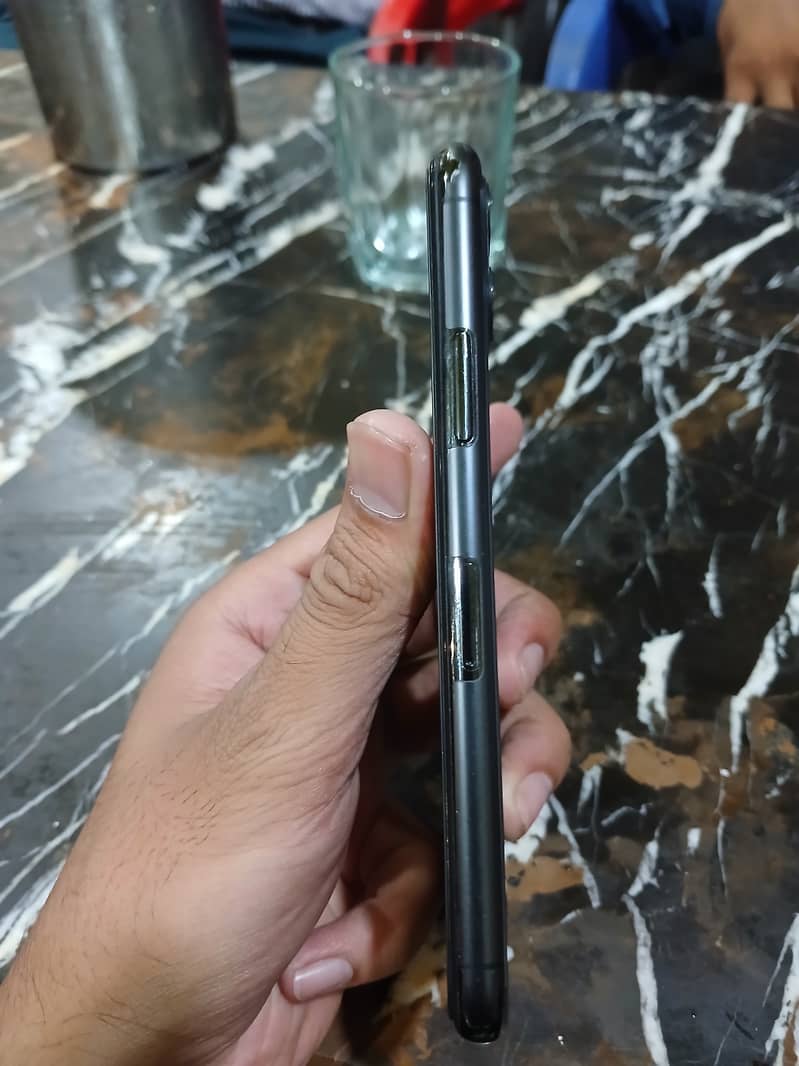 Apple iPhone 11 Pro 256GB 5
