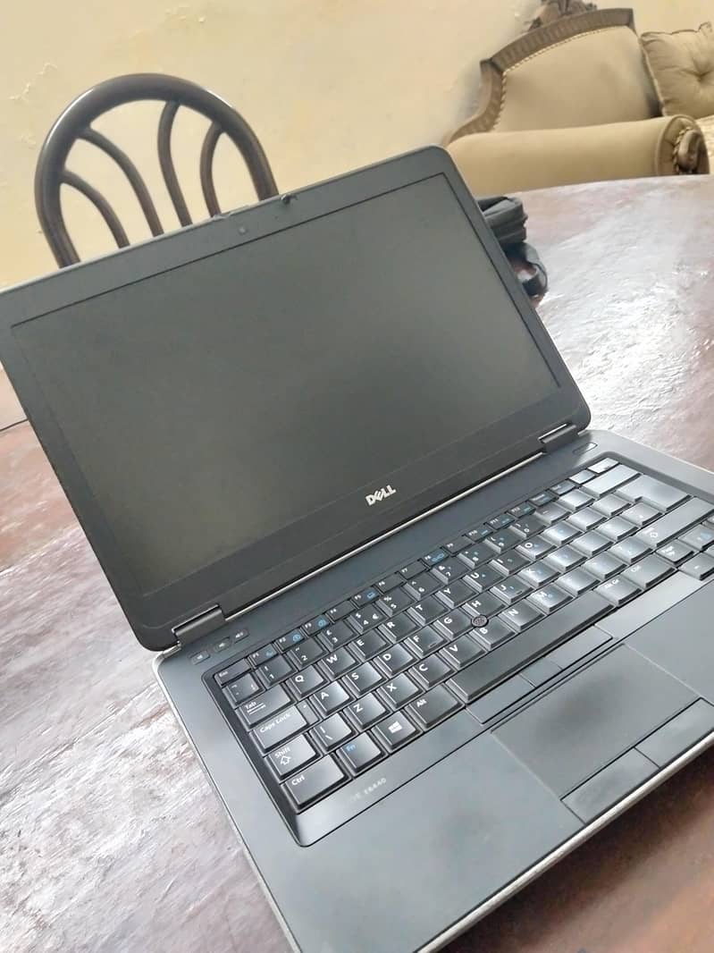 Dell latitude E6440 3
