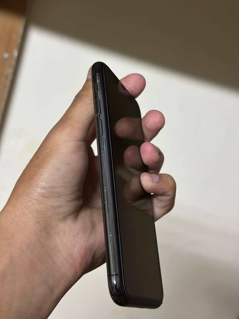 Apple iPhone X 2