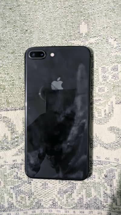 Apple iPhone 8 Plus