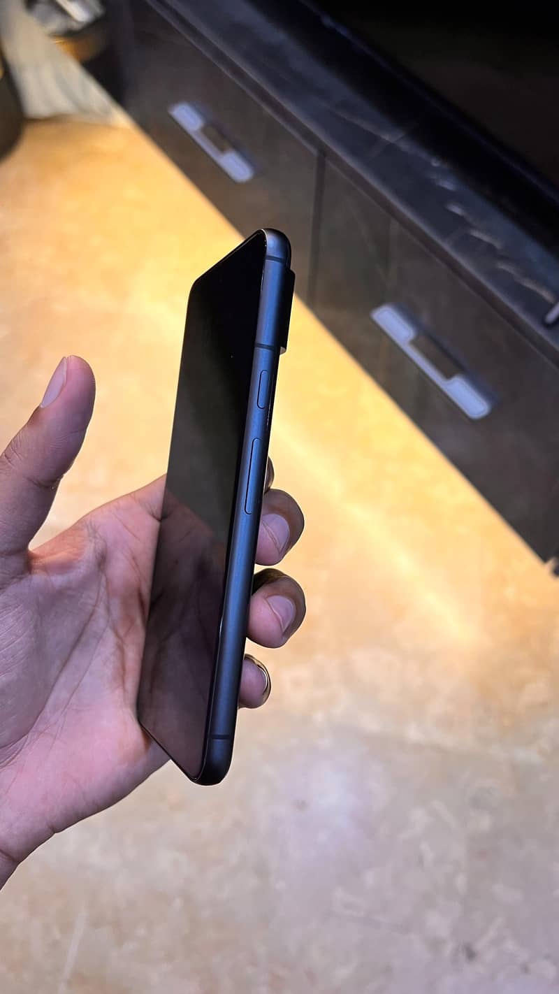 Google Pixel 8 2