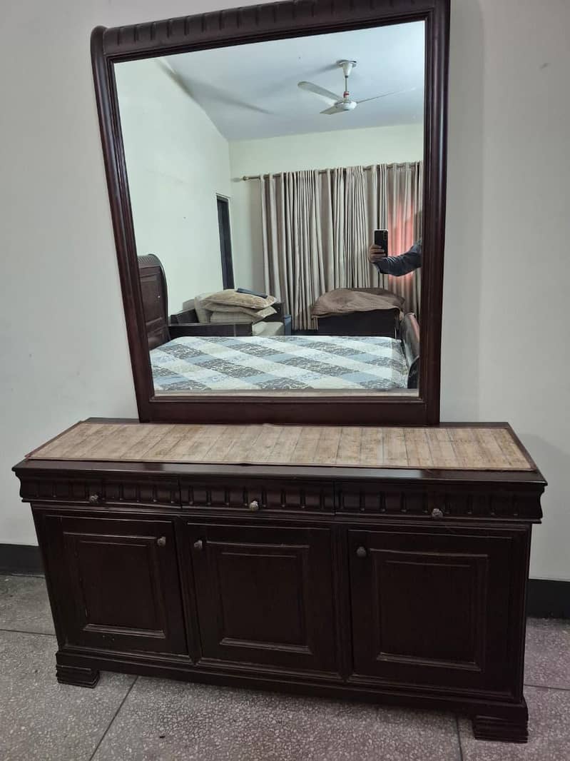 Luxury Solid Wood Bedroom Set 1