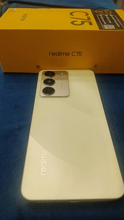 Realme C75