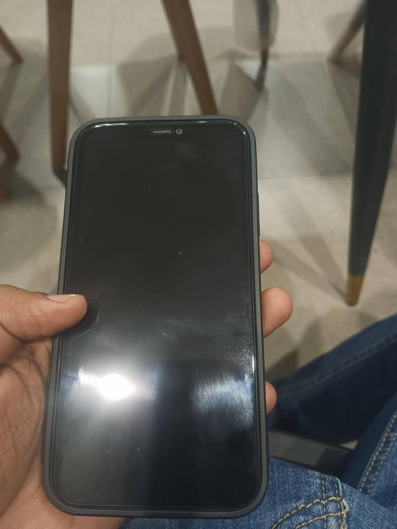 Apple iPhone 11 1