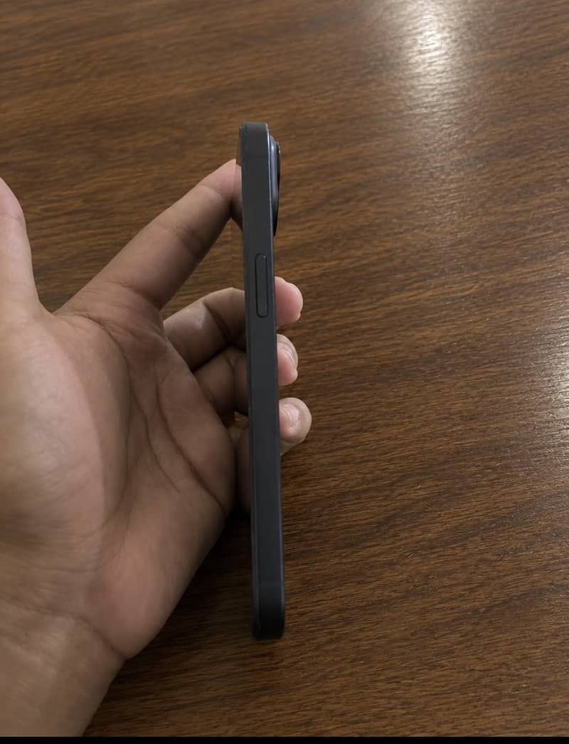 Apple iPhone 15 1