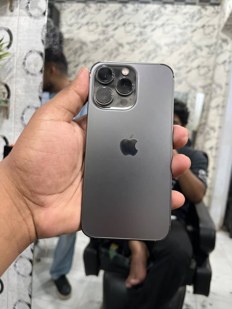 Apple iPhone 13 Pro 5