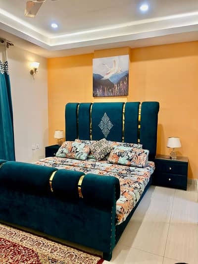 2BED FURNISH APARTMENT AVAILABLE DAILY WEEKLY BASIS FOR RENT IN ISLAMABAD F11