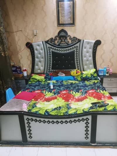 king size bed