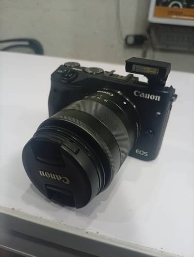 CANON M3