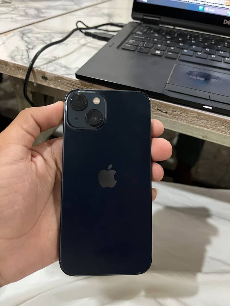 Apple iPhone 13 3