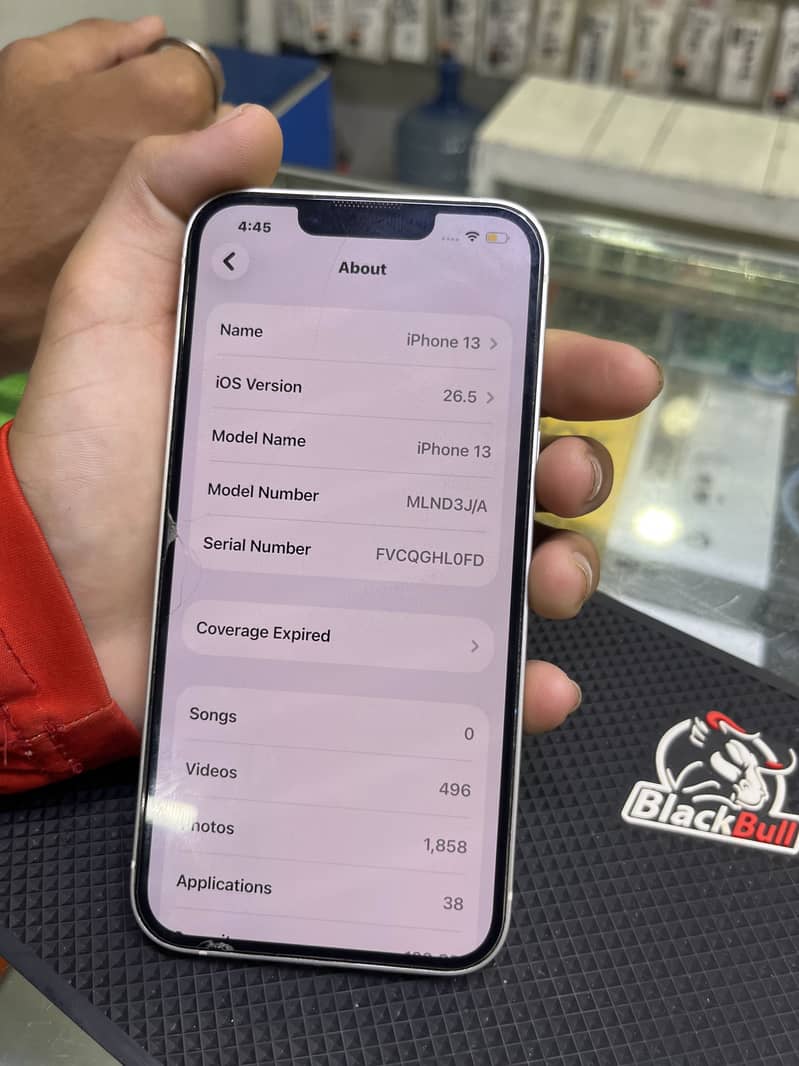 Apple iPhone 13 6