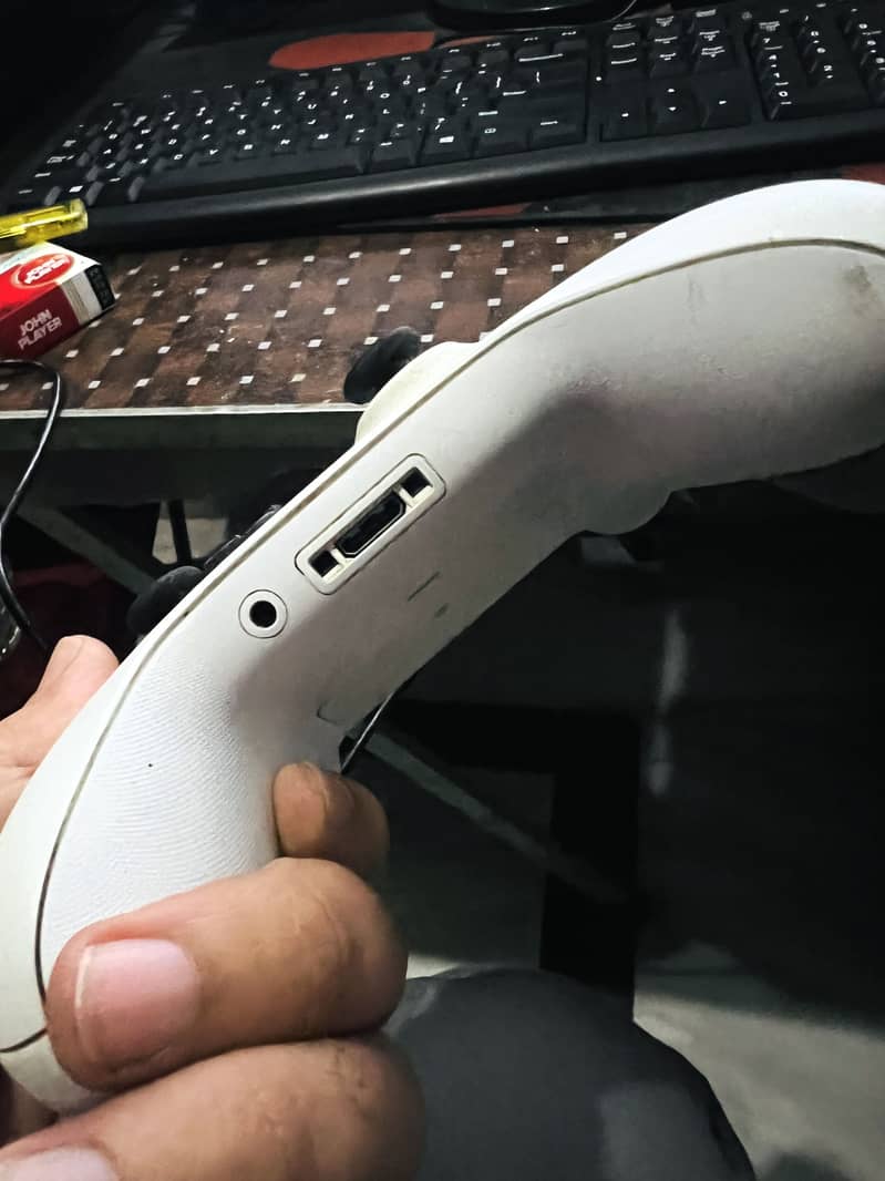 Xbox series x controller with box 6