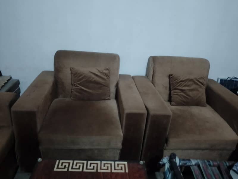 5 Seater sofa 2