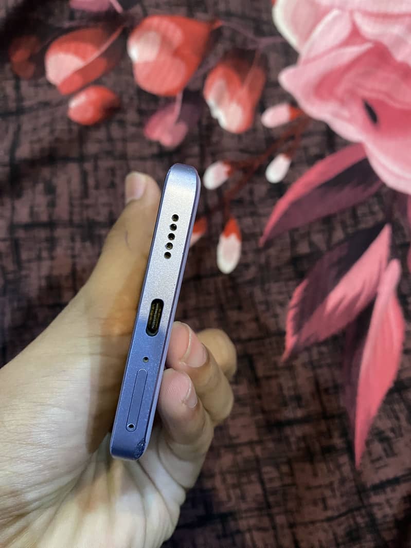 Xiaomi Redmi Note 13 Pro Plus 3