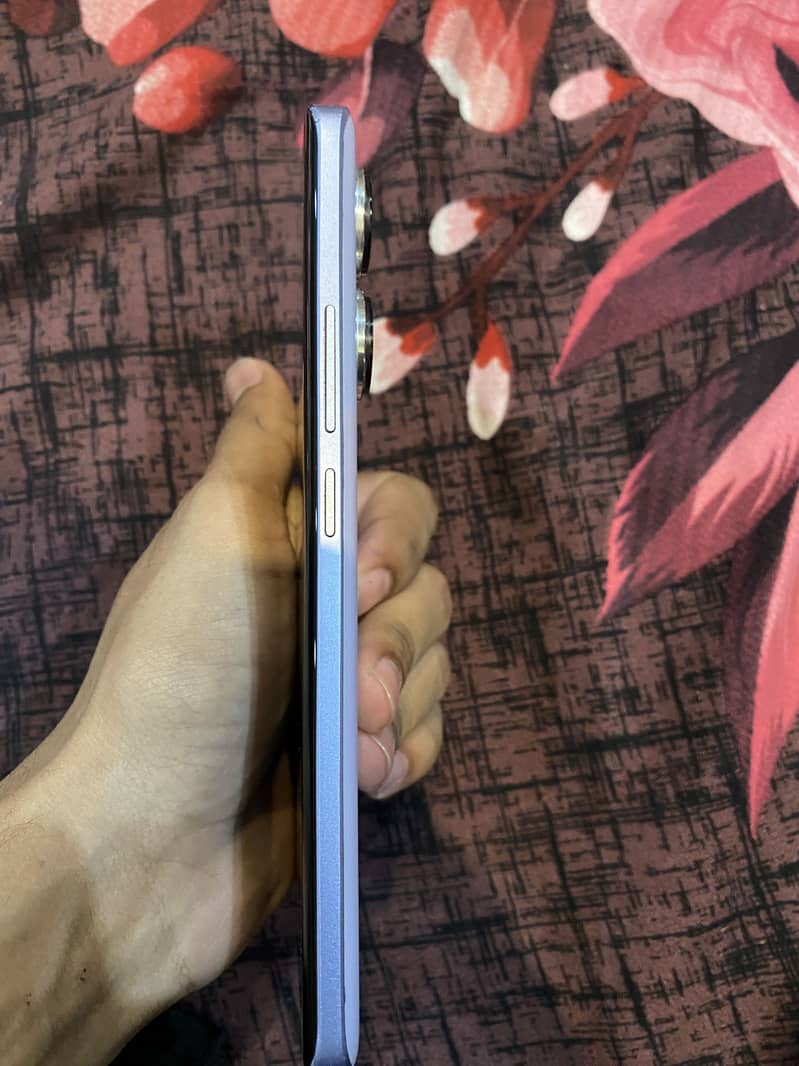 Xiaomi Redmi Note 13 Pro Plus 5