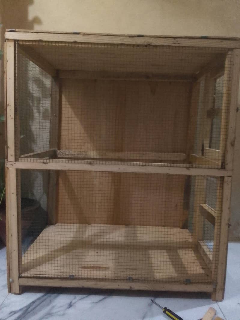 cages 0