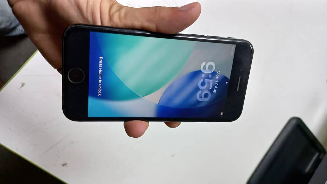 iphone SE 22 0