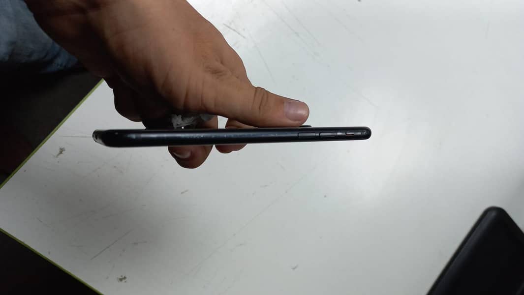 iphone SE 22 3
