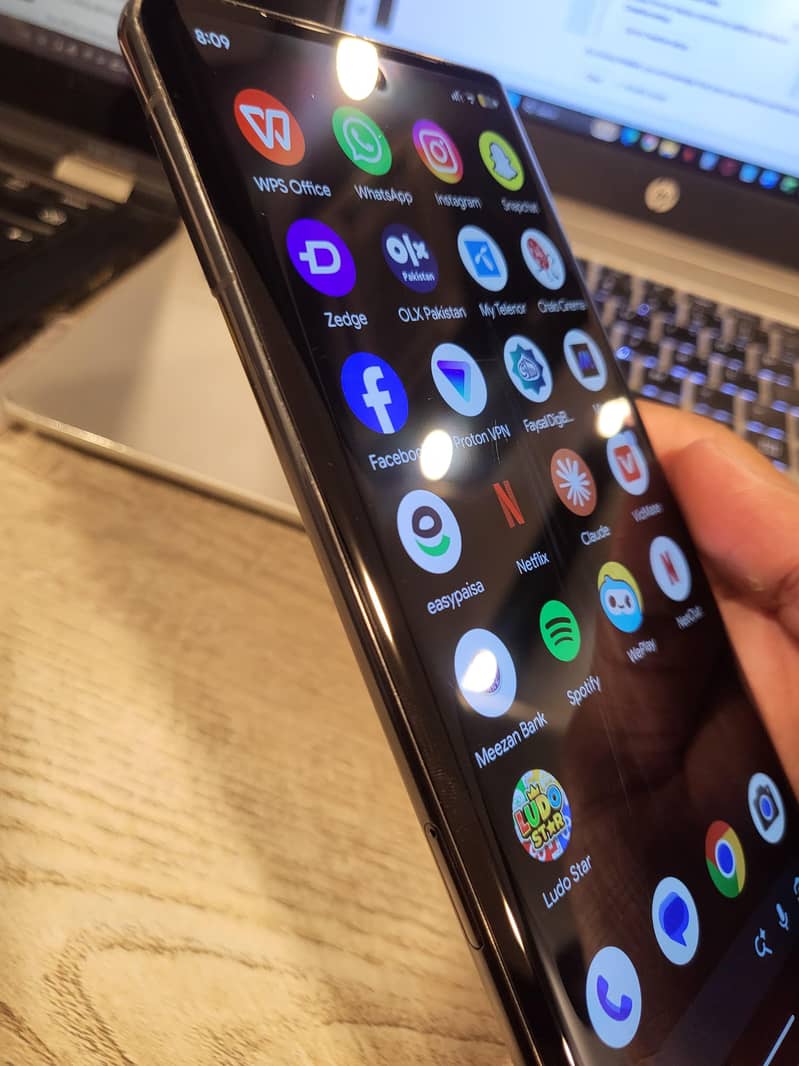 Google Pixel 7 Pro 6