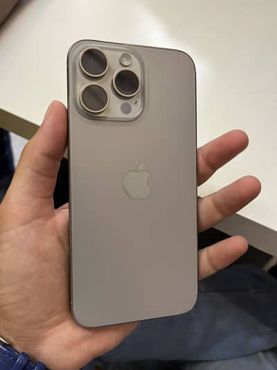 Apple iPhone 15 Pro Max