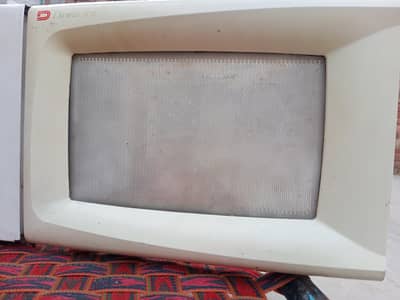 Dawlance Microwave Oven for Sale – Working Condition