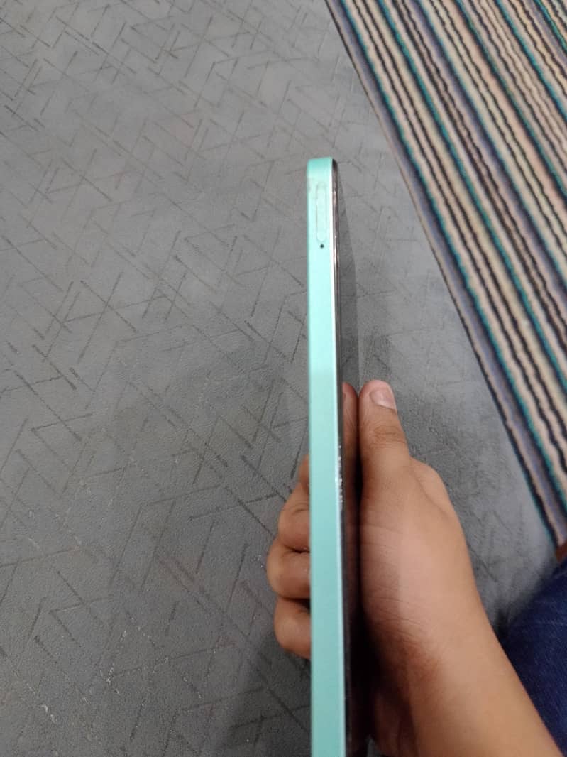Realme C51 2