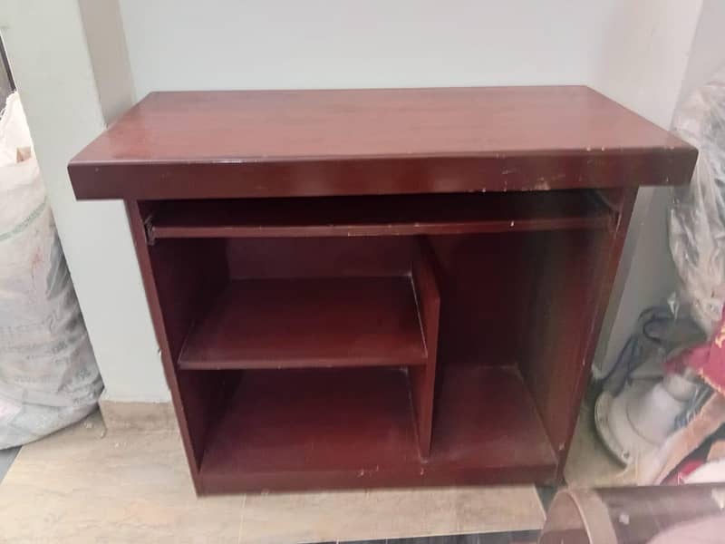 Computer Table/ study table 0