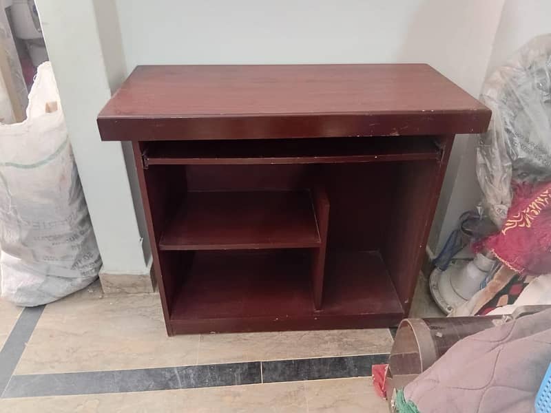Computer Table/ study table 1