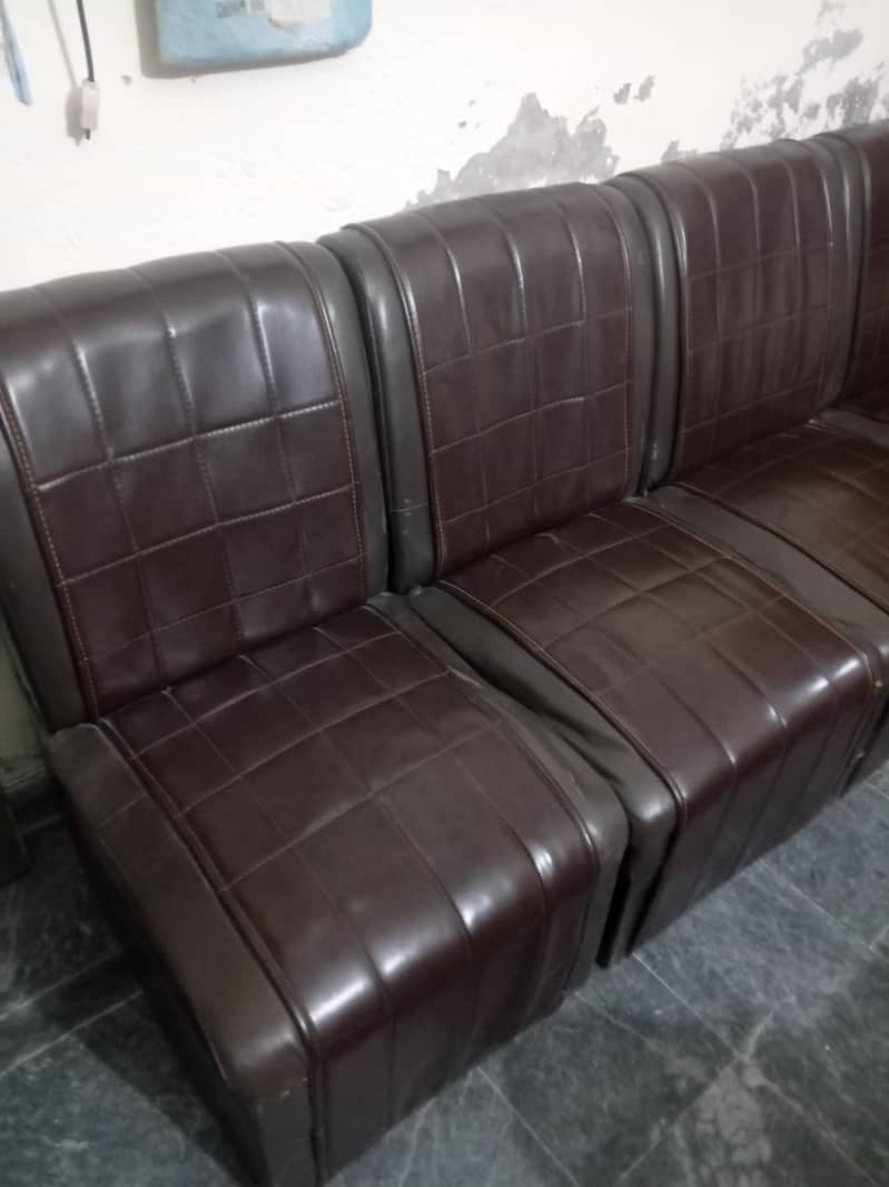 office singal sofas 1
