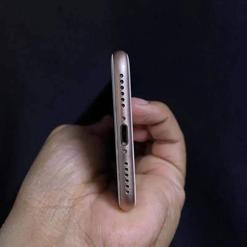 Apple iPhone 8 2