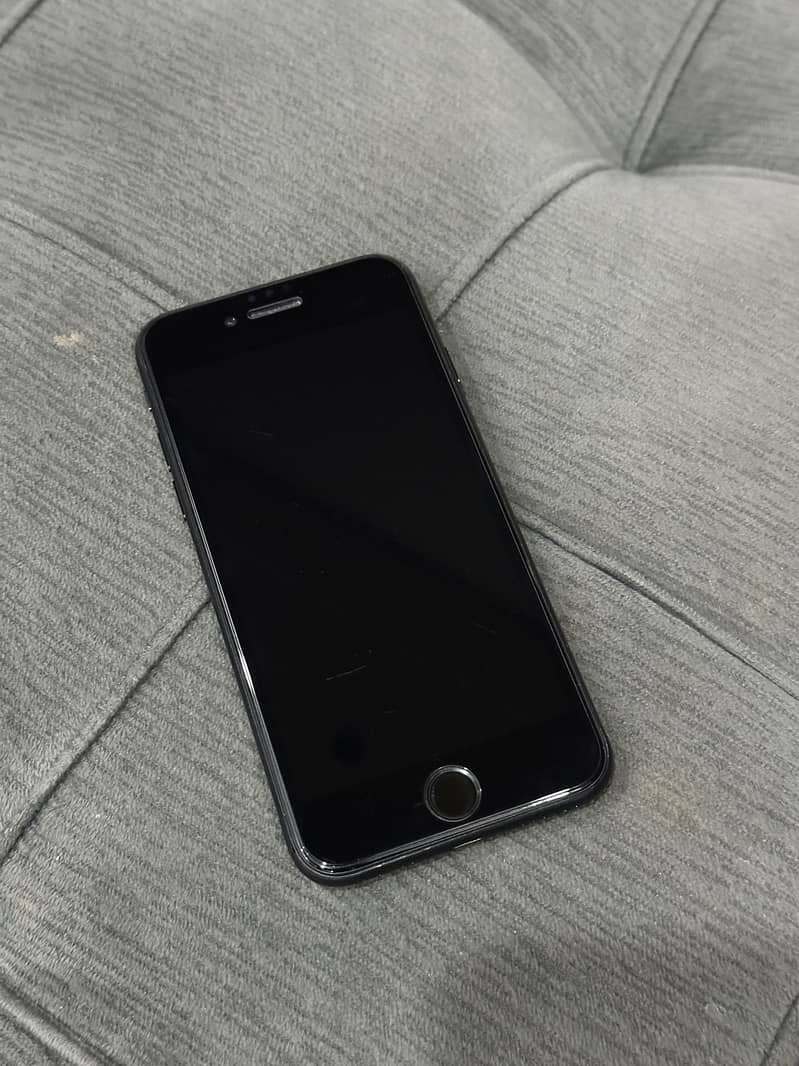Apple iPhone SE2 2
