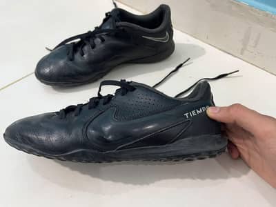 Nike Tiempo