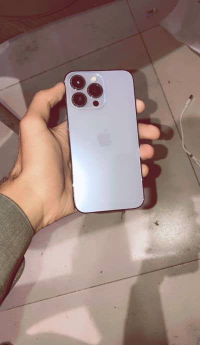 Apple iPhone 13 Pro