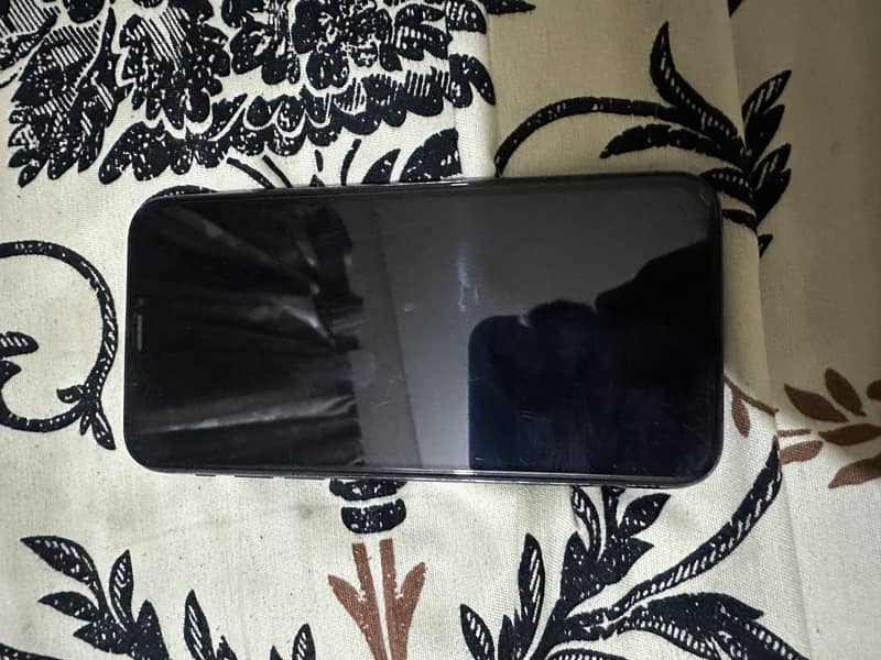 Apple iPhone X 4