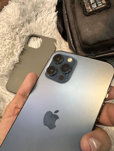 Apple iPhone 12 Pro Max