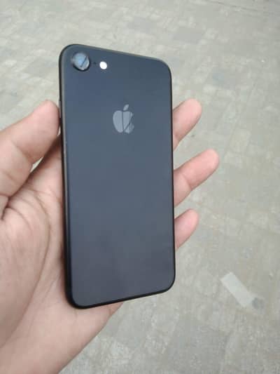 Apple iPhone 7 32GB | 9.5/10 Condition | 100% Battery Health.