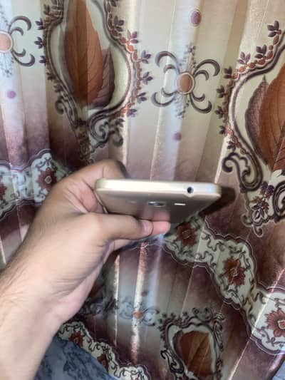 Samsung Mobile Grand Prime Plus