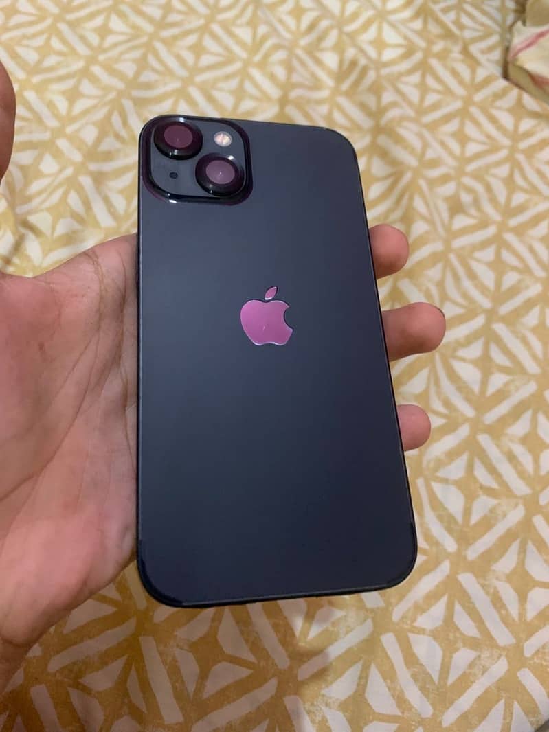 Apple iPhone 13 0