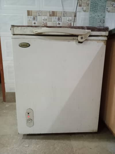 Waves single door Deep freezer used for sale