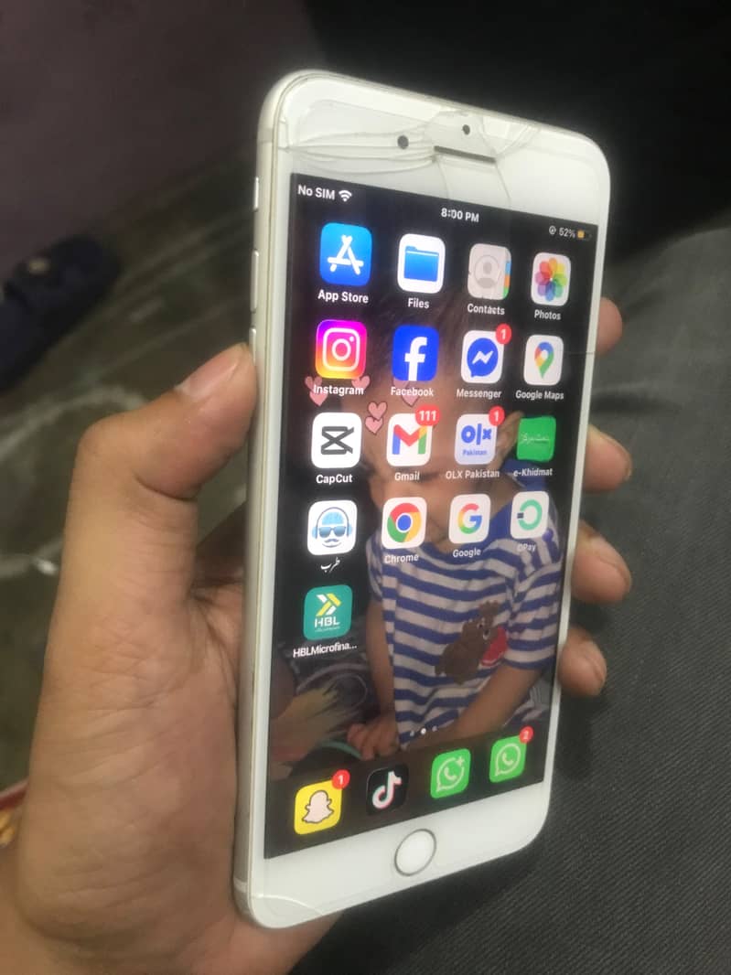 Apple iPhone 7 Plus 5