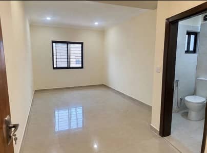 Students Ke Liye 1 Room Flat Rent Par Available