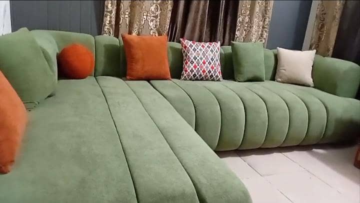 L shape sofa 0