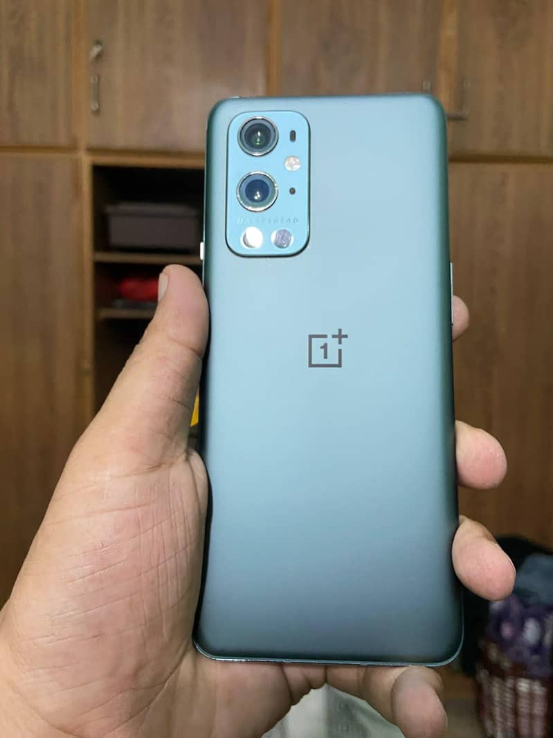 One Plus 9 Pro 5G/10/10 0
