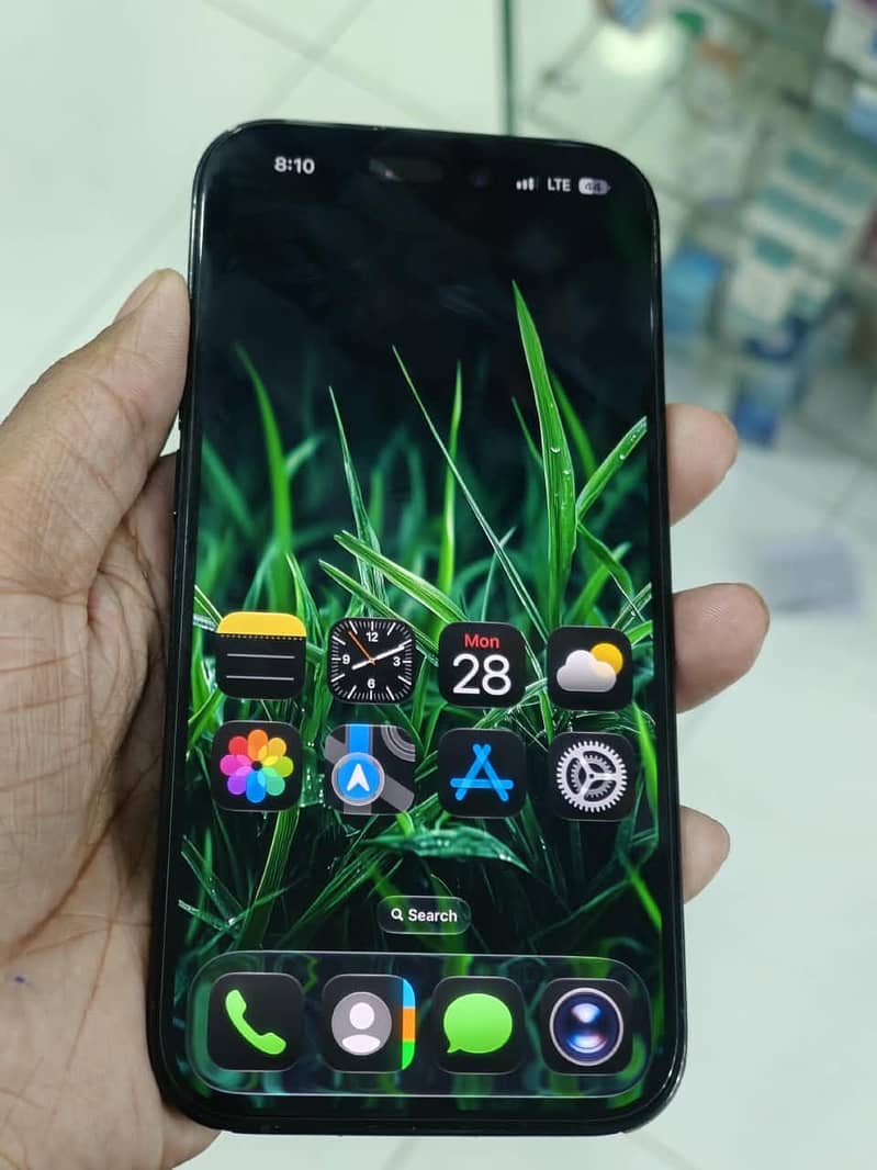 Apple iPhone 14 Pro 0