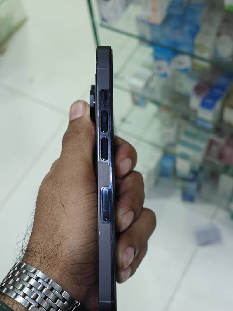 Apple iPhone 14 Pro 5