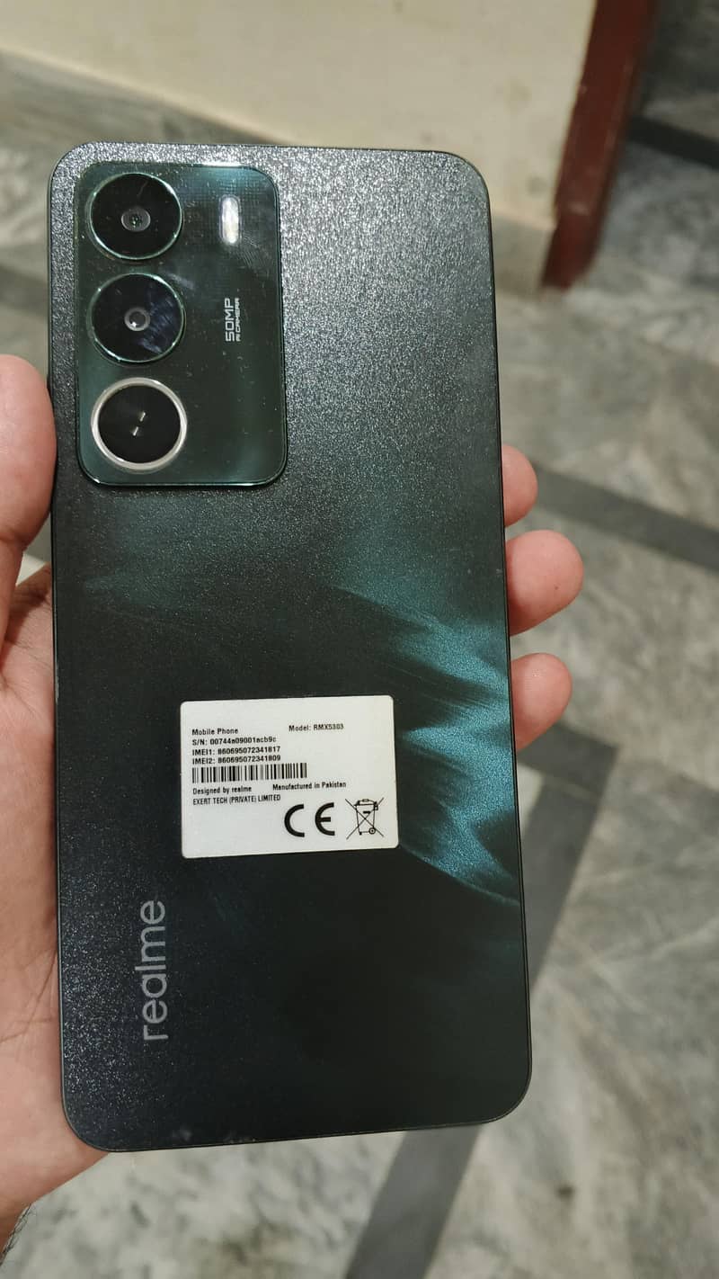 Realme C71 3